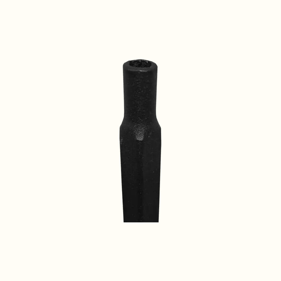 Black Square Bar