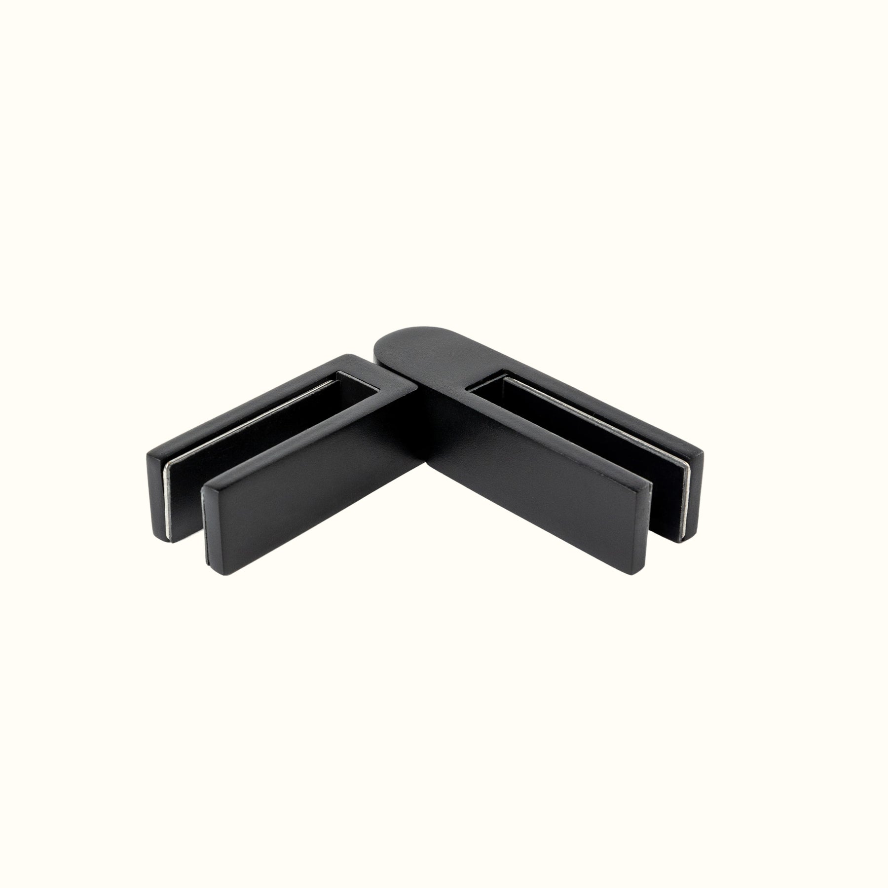 Variable glass-to-glass clamps