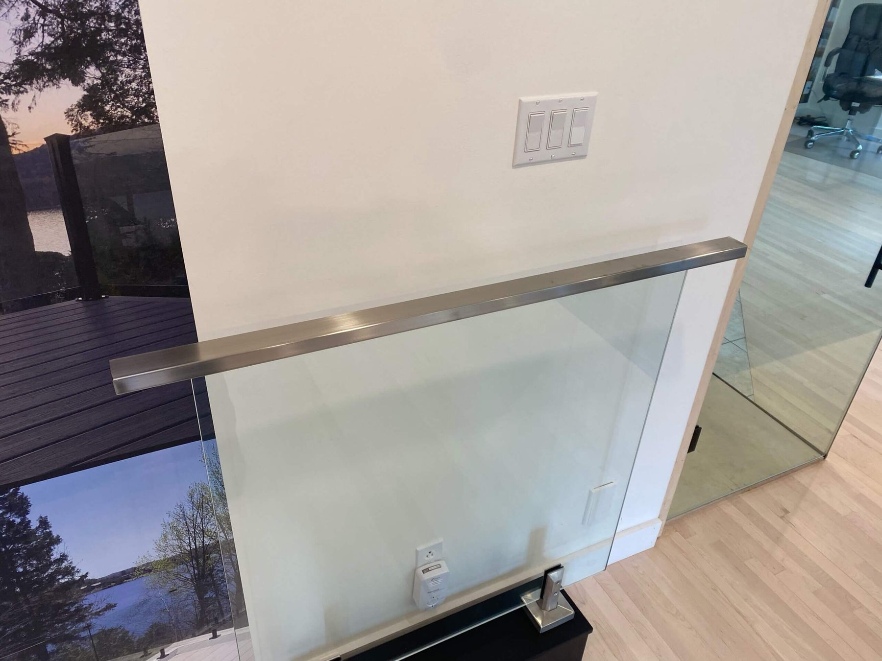Stainless steel handrail with groove